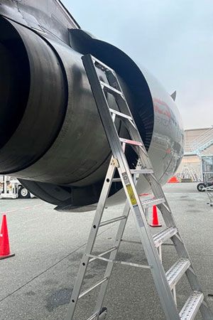 Metallic Ladder Introduces Specialized AeroLadder for Aircraft Maintenance